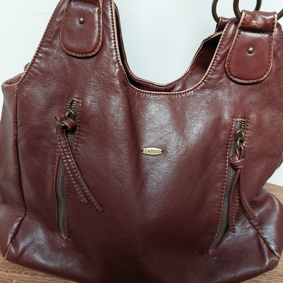 Bentley Leathers "Cargo" Shoulder Bag - Picture 2 of 16